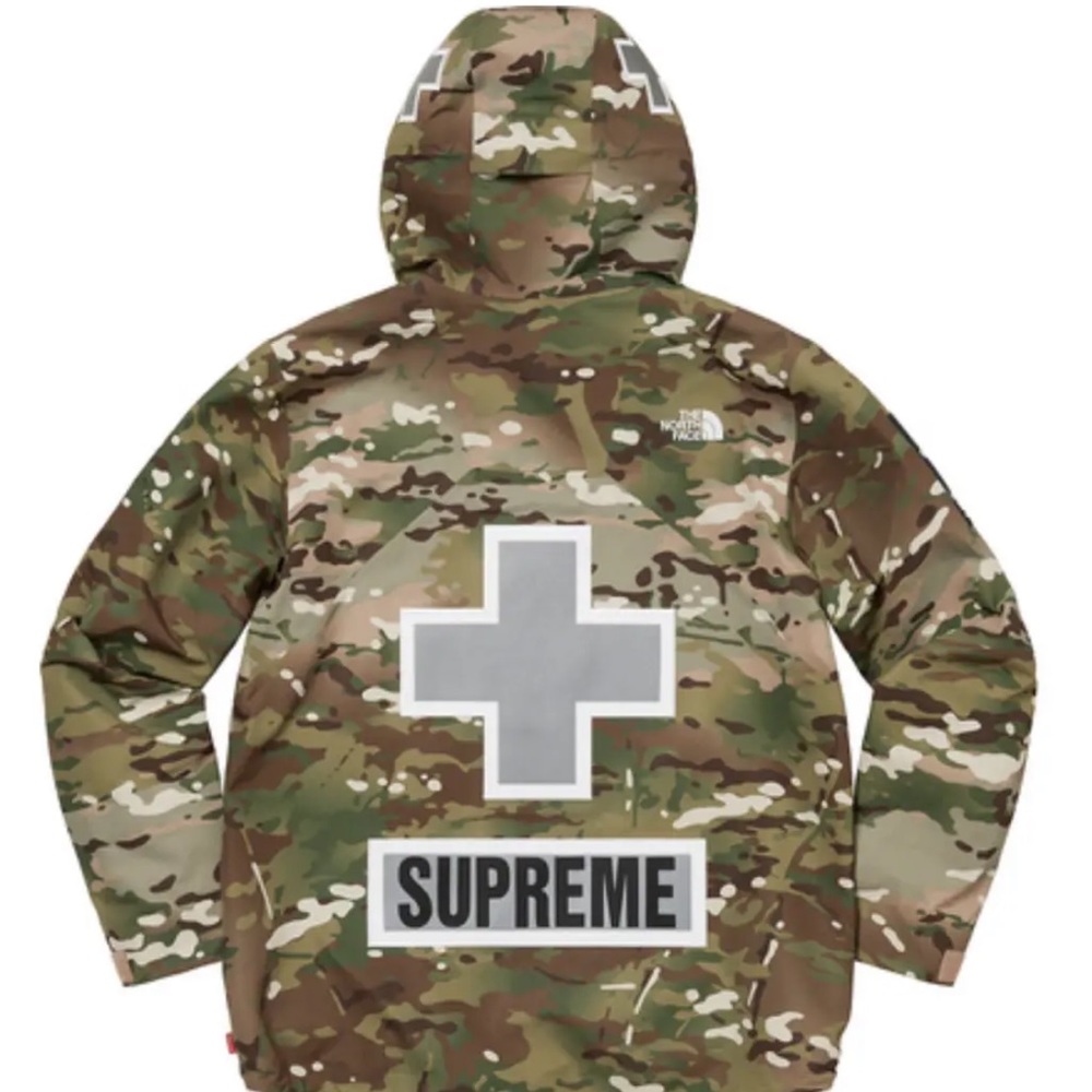 PENDING: SUPREME X The North Face - Summit Series Rescue Mountain Pro Jacket XL